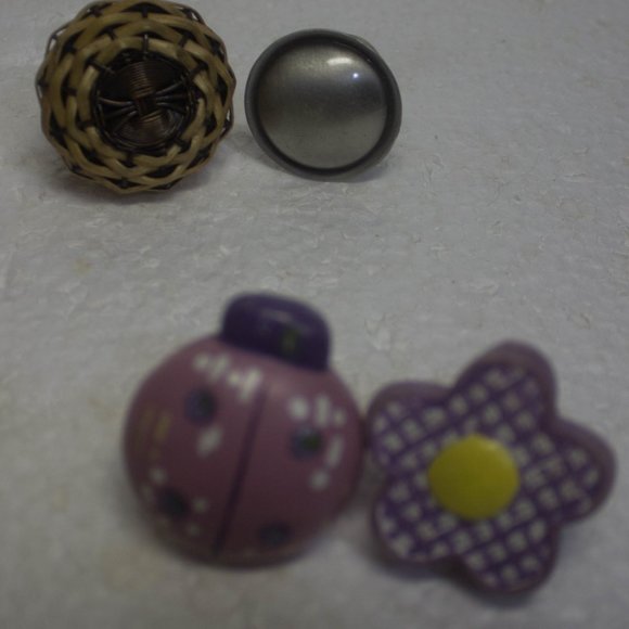 Assortment of Drawer Pulls - Picture 3 of 4